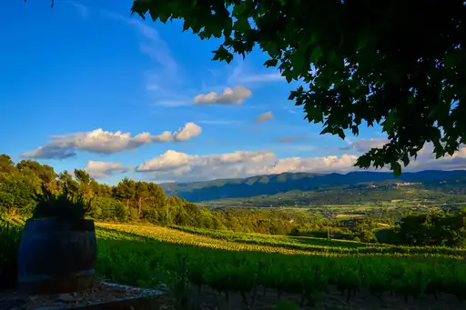 provence-landschaft-ausblick-unterkunft