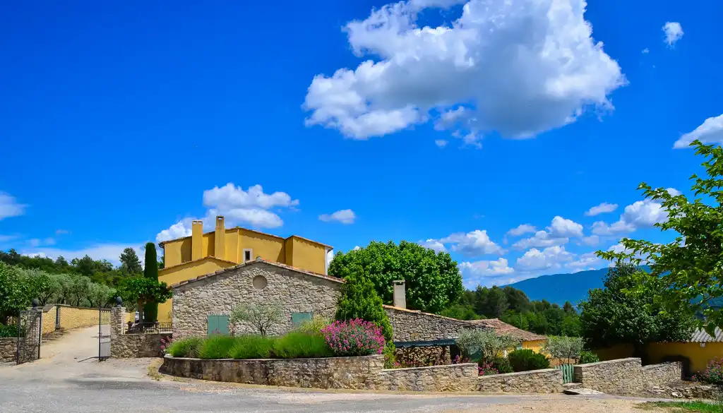 provence-unterkünfte-sommer-urlaub