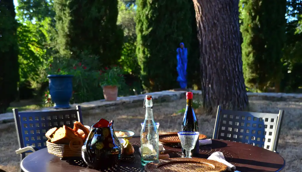 provence-unterkunft-abendessen